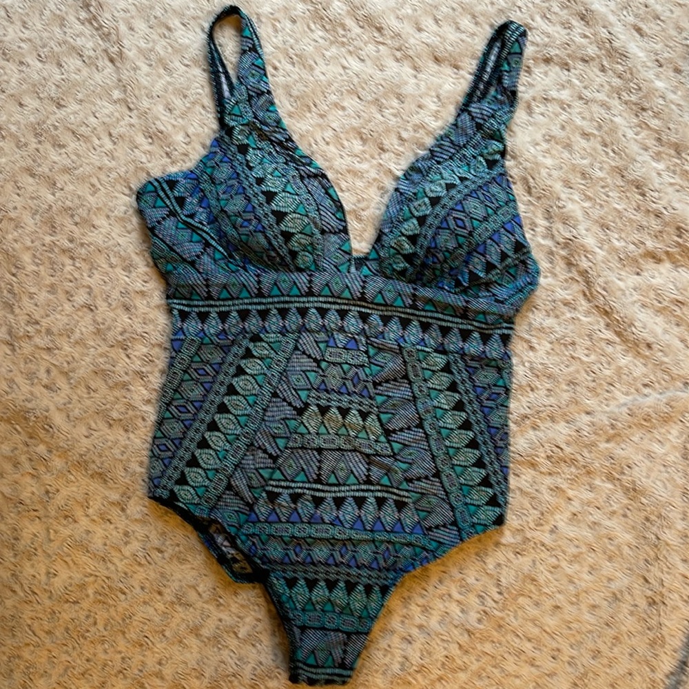 Miracle swimsuit size 16